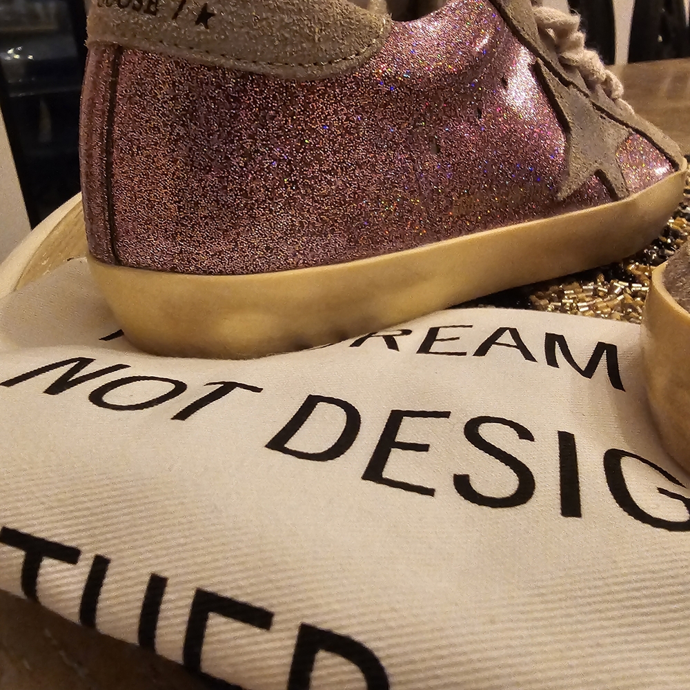 Golden Goose Superstar Limited Edition Sneakers - Picture 3 of 9
